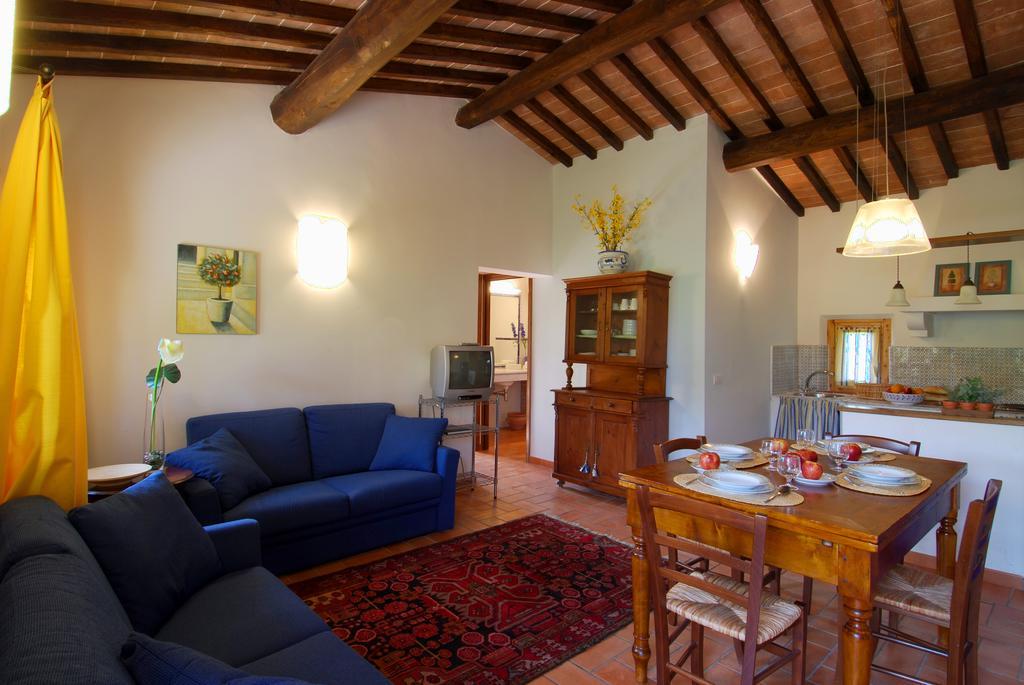 סן ג'ימיניאנו Agriturismo Raccianello חדר תמונה