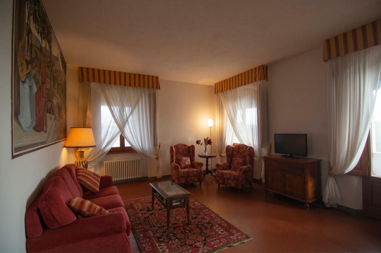 סן ג'ימיניאנו Agriturismo Raccianello מראה חיצוני תמונה