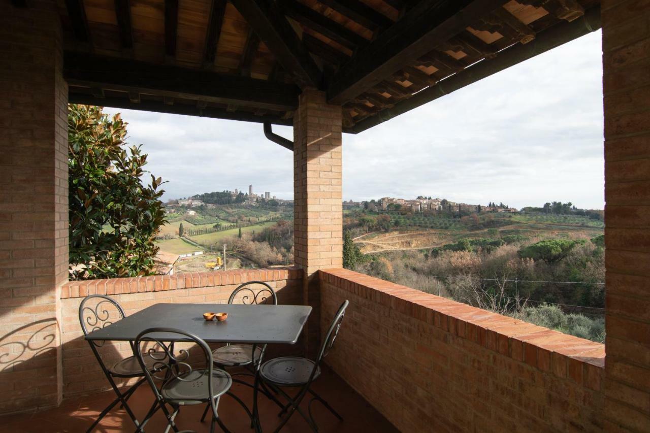 סן ג'ימיניאנו Agriturismo Raccianello מראה חיצוני תמונה