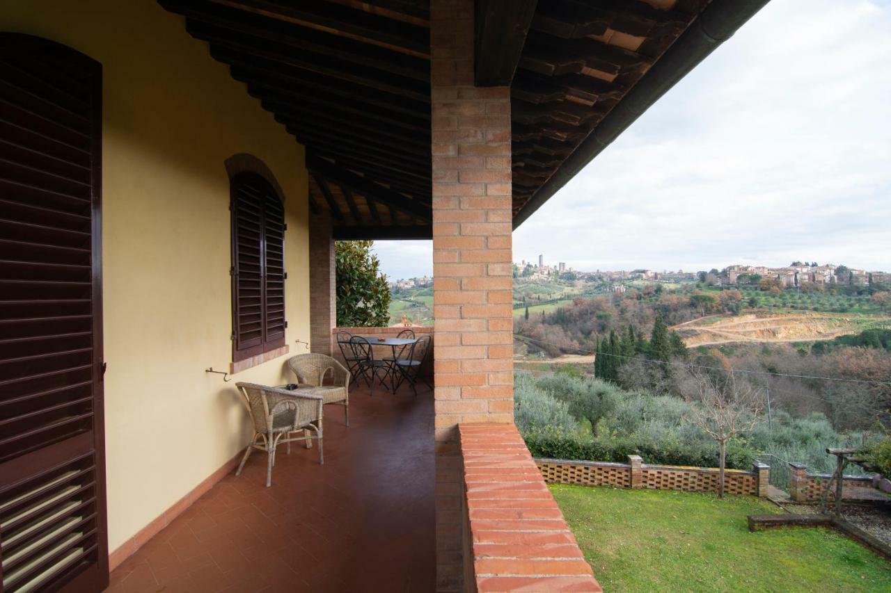 סן ג'ימיניאנו Agriturismo Raccianello מראה חיצוני תמונה